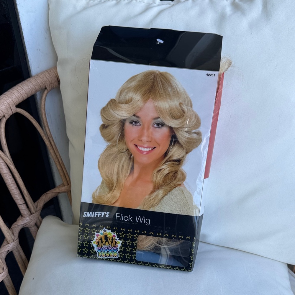 Smiffy Golden Blonde Flick Wig